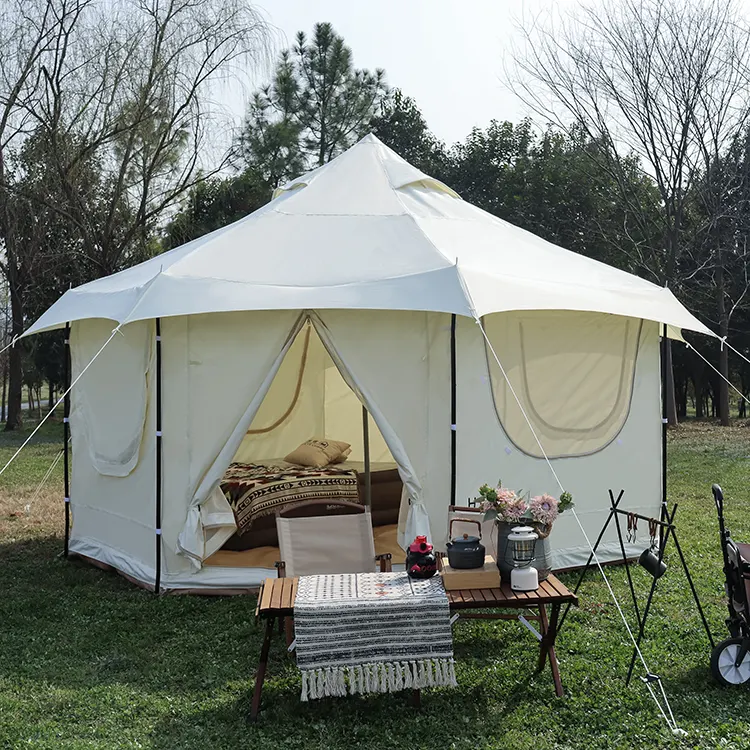 Modern Mongolian Yurt Tent Leads New Trend of Outdoor Glamping